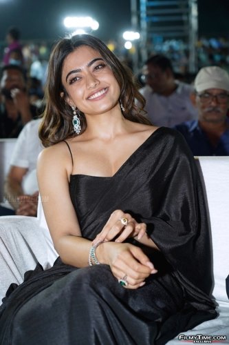 RASHMIKA-pushpa-1-14