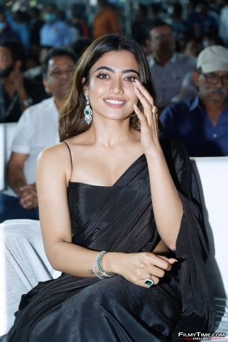 RASHMIKA-pushpa-1-6