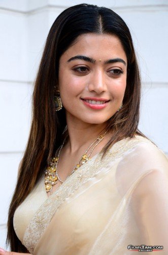 rashmika-pushpa-int-15