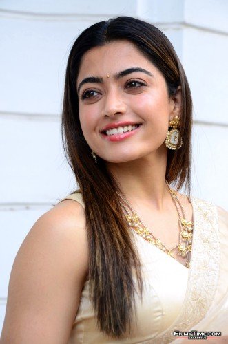 rashmika-pushpa-int-19