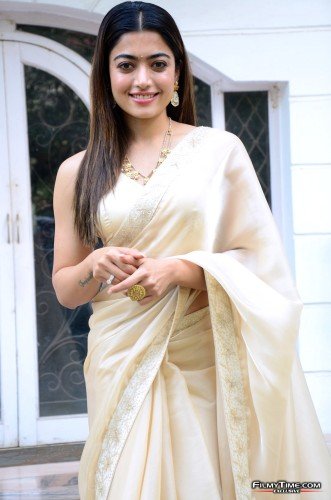 rashmika-pushpa-int-25