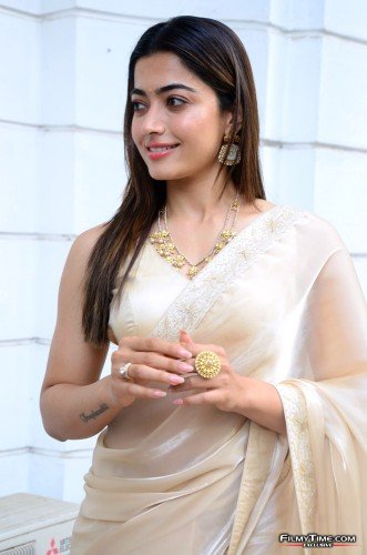 rashmika-pushpa-int-39
