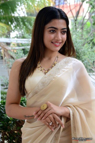 rashmika-pushpa-int-48