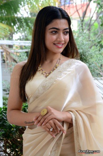 rashmika-pushpa-int-49