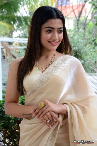 rashmika-pushpa-int-50