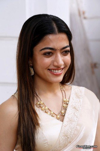 rashmika-pushpa-int-6