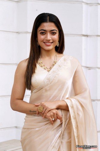 rashmika-pushpa-int-90