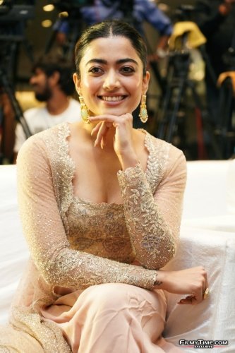Rashmika-28