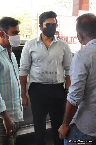 Sai-Teja-And-Sukumar-11