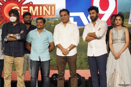 Sreekaaram-22