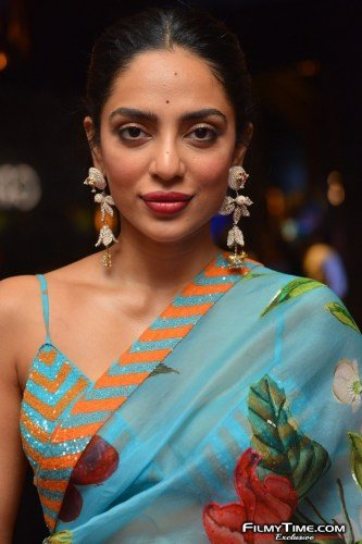 Shobitha-Doolipala-20