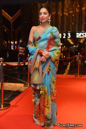 Shobitha-Doolipala-25