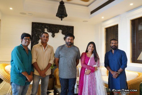 singer-mangli-yogithathvam-song-released-by-megastar-chiranjeevi-1