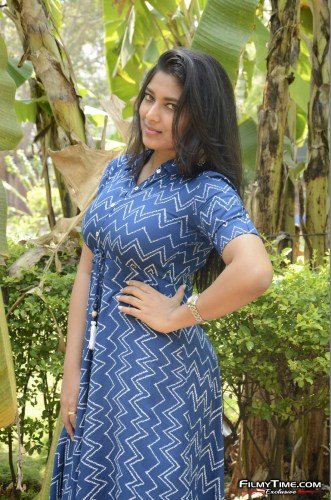 Anchor-Sneha-1