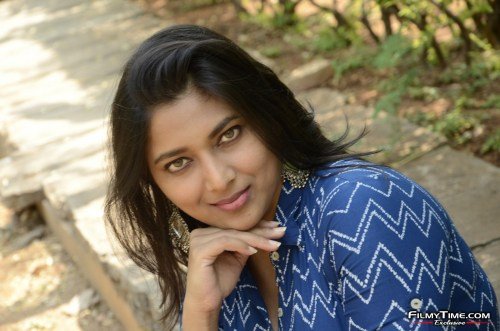 Anchor-Sneha-9