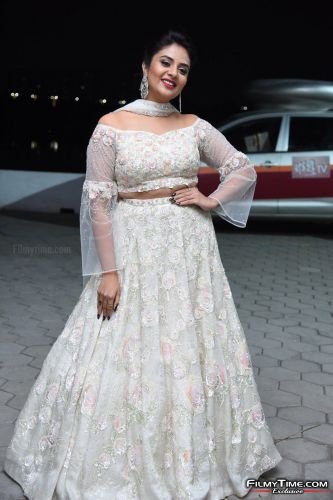 Sreemukhi-Check-Pre-Release-12