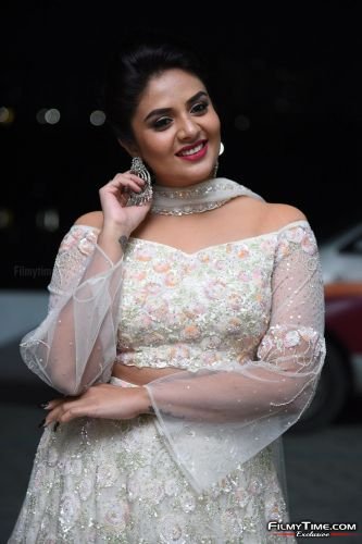 Sreemukhi-Check-Pre-Release-15