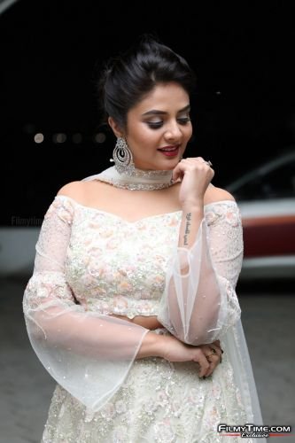 Sreemukhi-Check-Pre-Release-33