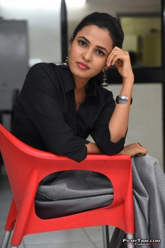 Sunita-Sadguru-Latest-Photos-16