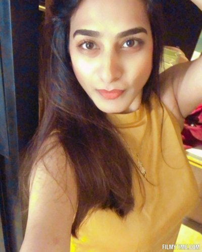 surekhavani-hot-photos-14_wm