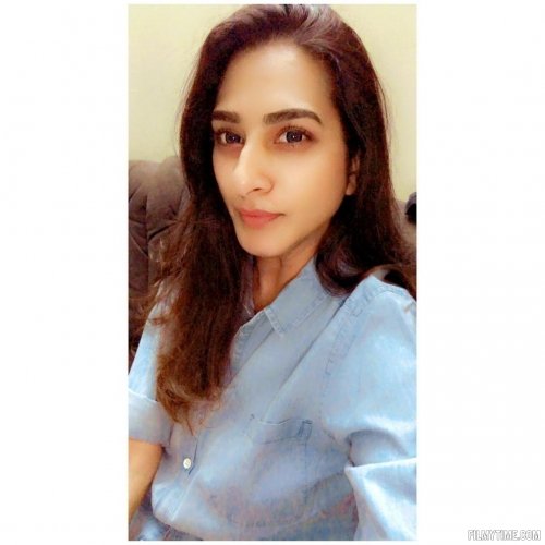 surekhavani-hot-photos-26_wm