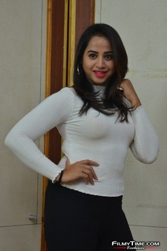 Swathi-Deekshith-11