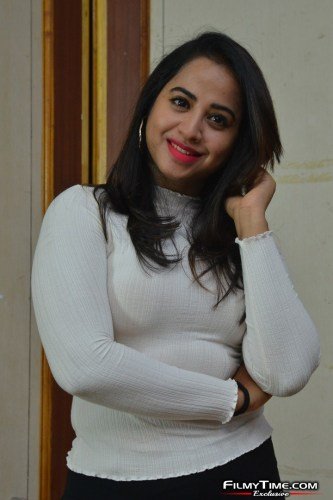 Swathi-Deekshith-21