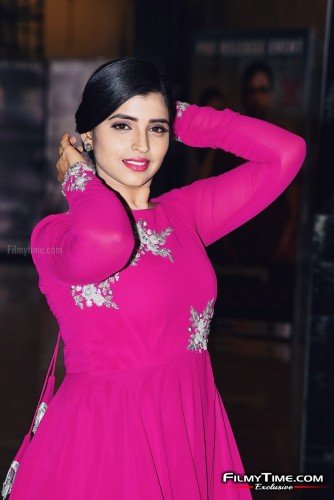 Syamala-photos-mosagallu-event-4