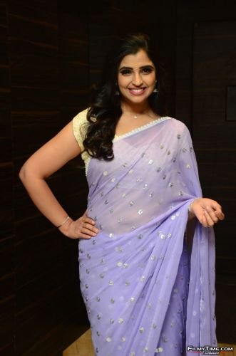 Anchor-shyamala-new-pics-17