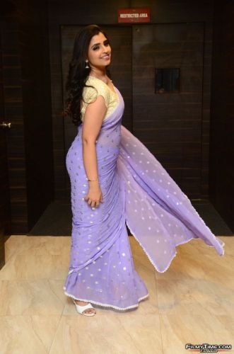 Anchor-shyamala-new-pics-74