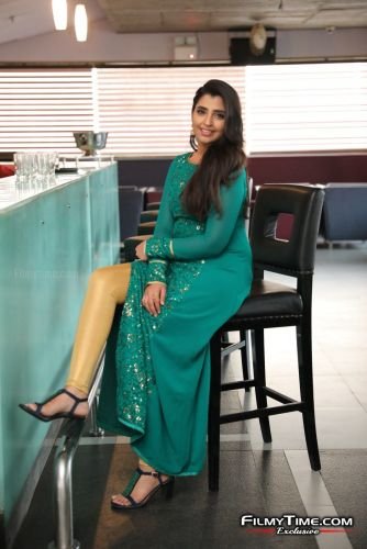 Anchor-Syamala-photos-new-32