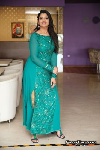 Anchor-Syamala-photos-new-8