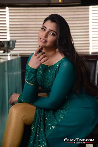 Anchor-Syamala-photos-new-97