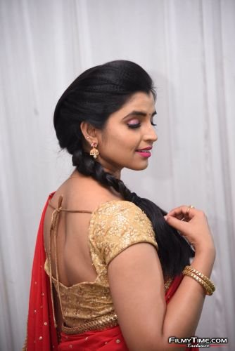 syamala-photos-at-uppena-bb-54