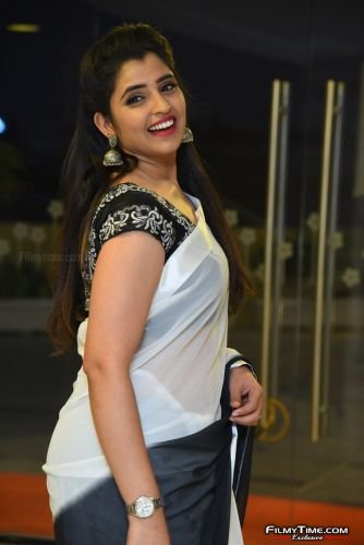 syamala-photos-akshara-prerelease-23
