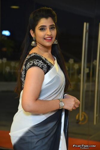 syamala-photos-akshara-prerelease-27