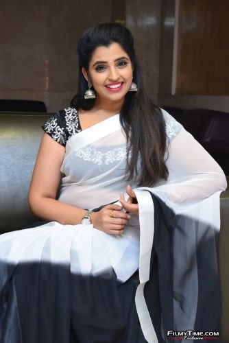 syamala-photos-akshara-prerelease-36