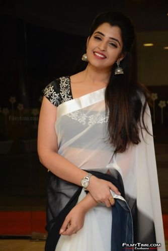 syamala-photos-akshara-prerelease-49