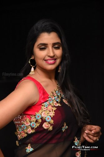 Anchro-Syamala-new-pics-52