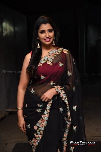 Anchro-Syamala-new-pics-8