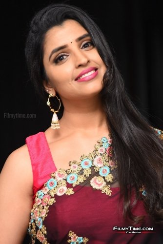 Anchro-Syamala-new-pics-83
