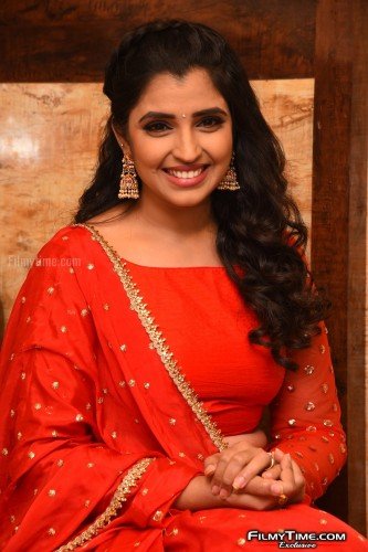 Syamala-photos-sreekaram-pre-53