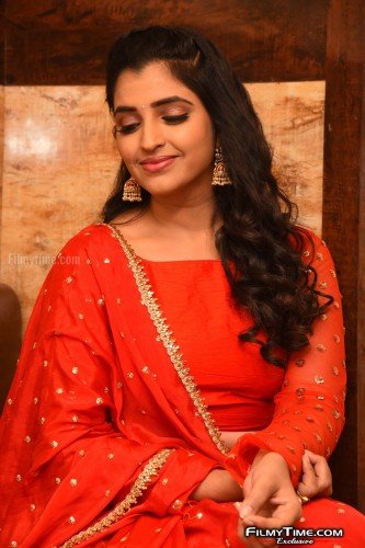 Syamala-photos-sreekaram-pre-58