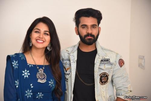 Telugu-abbayi-gujarat-ammayi-launch-17