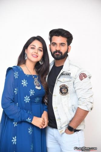 Telugu-abbayi-gujarat-ammayi-launch-18