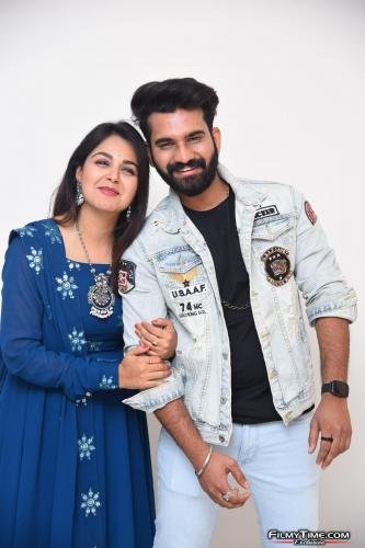 Telugu-abbayi-gujarat-ammayi-launch-20