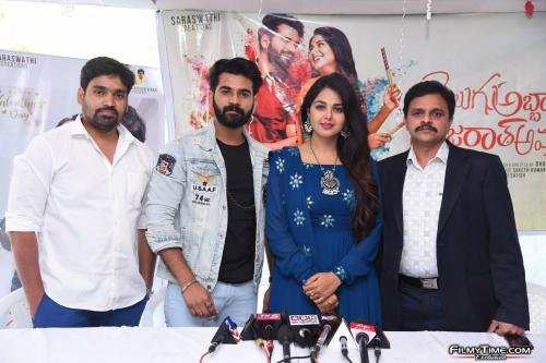 Telugu-abbayi-gujarat-ammayi-launch-24