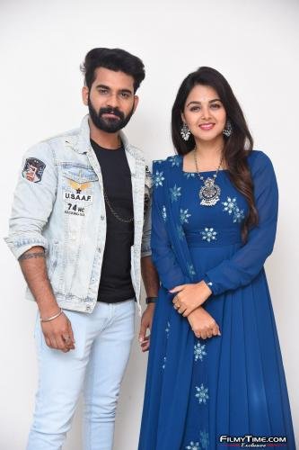 Telugu-abbayi-gujarat-ammayi-launch-7