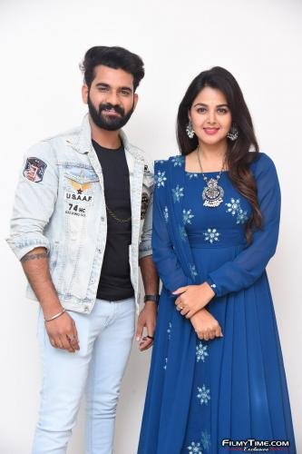 Telugu-abbayi-gujarat-ammayi-launch-9
