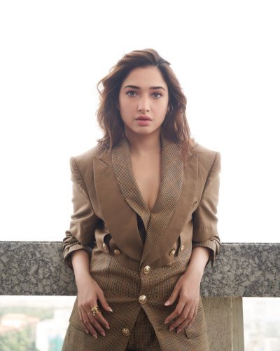 tamanna-latest-pics-17